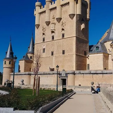 Casa Agapito Marazuela 펜션 *
