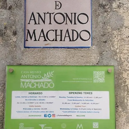 Casa Agapito Marazuela 펜션 *